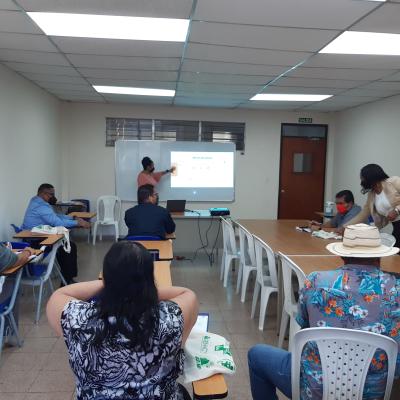 Seminario Taller Proy. APR-IAC-19-017  2022